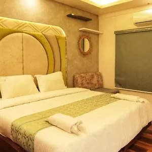 Hotel Victoria Houseboats, Alappuzha
